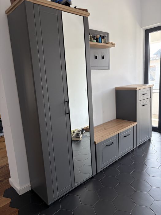 Mobilier hol si sufragerie gri/lemn