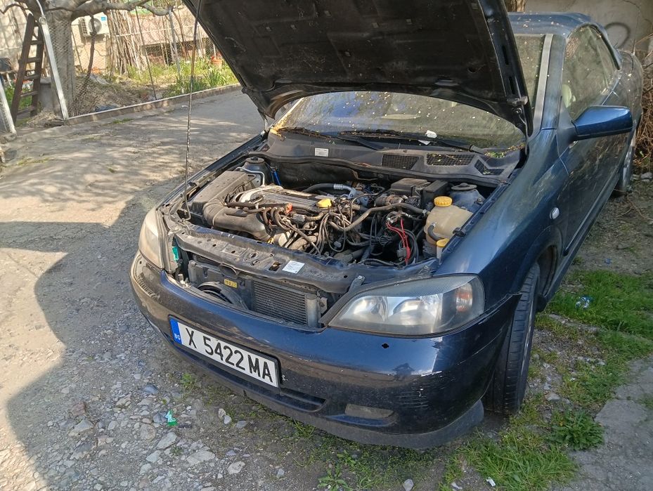 Opel Astra Bertone 2.2