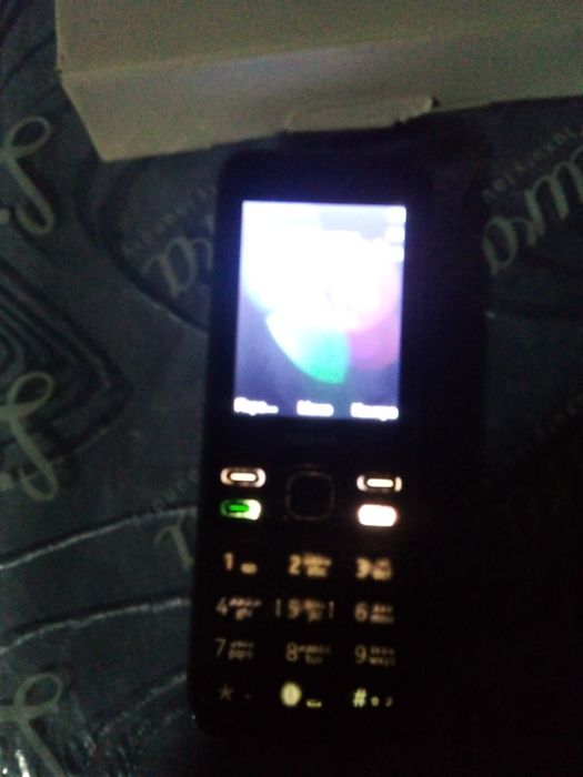 Телефоны ASUS и Nokia