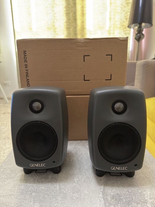 Мониторы Genelec 8010 пара, новые