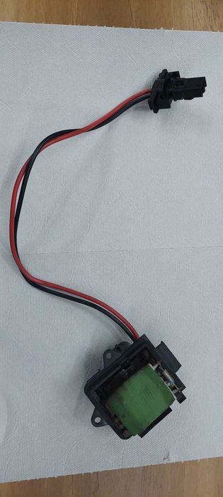 Резистор,Кнтролер,Управление,Съпротивление за вътрешно пространство