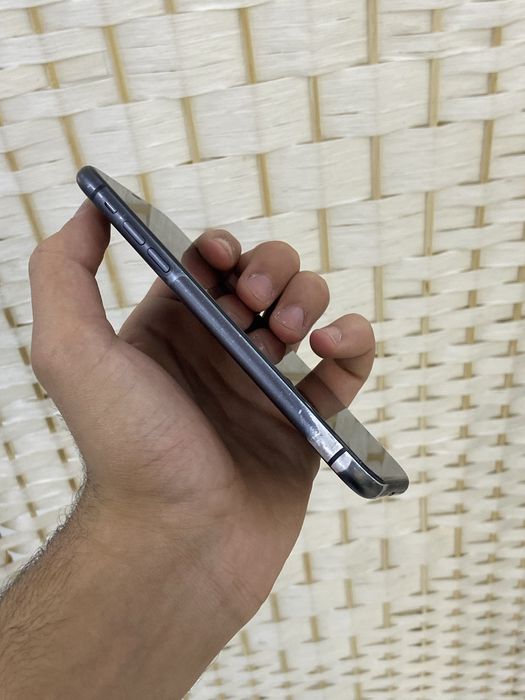 СРОЧНО продам Iphone 11 64gb