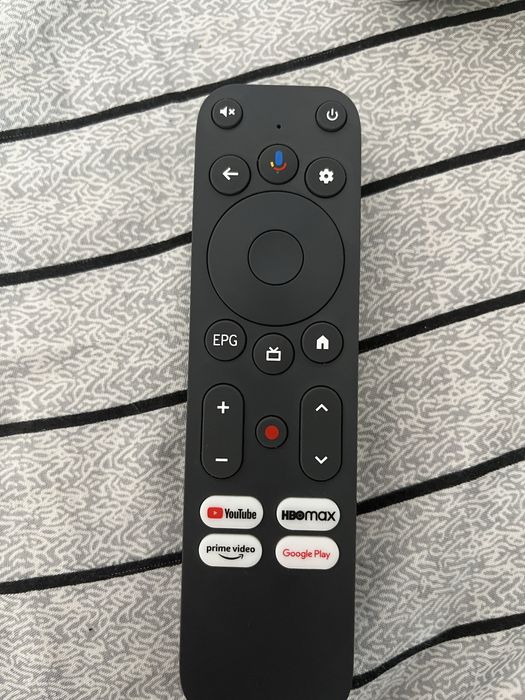 Chrom cast - Strong SRT41, 4K UHD, Google TV, Bluetooth, HDMI 2.1