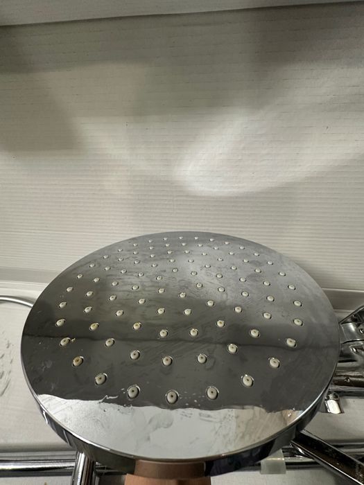 Продавам душ за баня