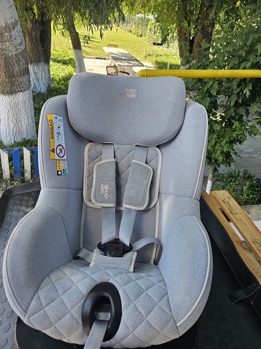 Scaun auto copii Britax Romer DUALFIX M cu ISOFIX
