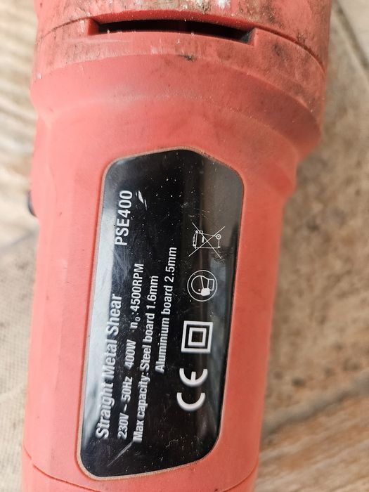 foarfeca electrica taiat tabla