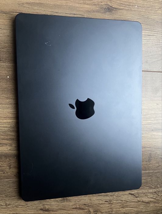 Macbook Air M2 2022