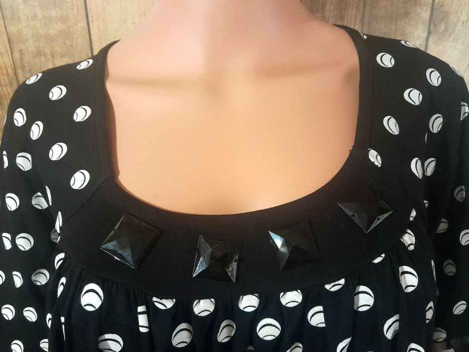 Елегантна рокля туника