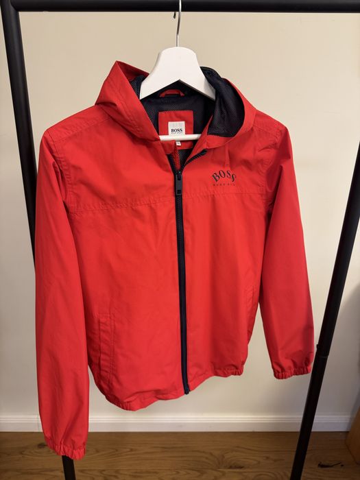 BOSS  XS пролетно яке