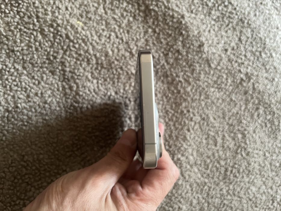 Продам айфон 15 про макс 256гб