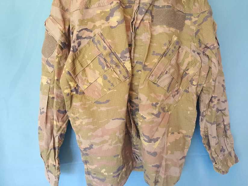 Geaca Militară Uniformă Camuflaj. Armata Spaniolă. Piesa de colectie