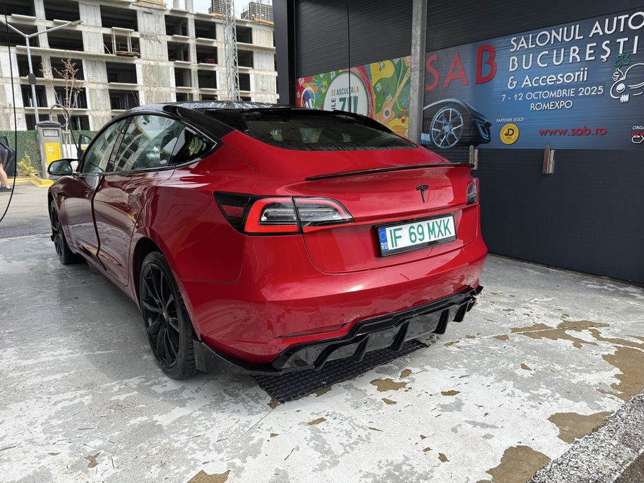 Tesla Model 3 2020 SR Plus + 350 Hp - alcantara/ ambientale/ Yoke / 93% batt