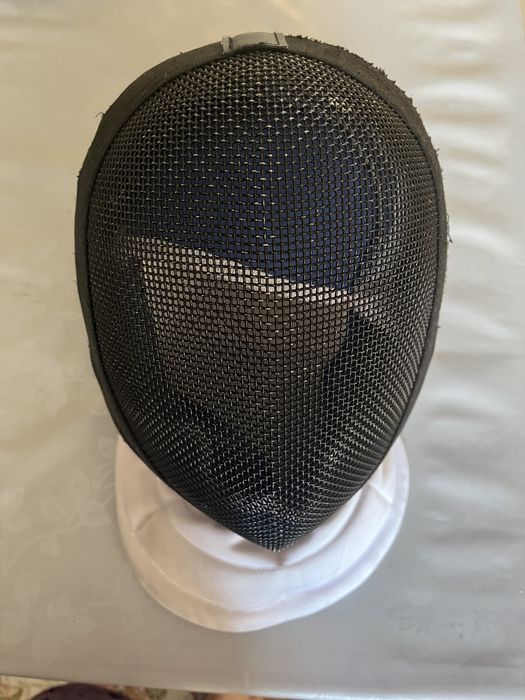 Перчатку для фехтования для левши