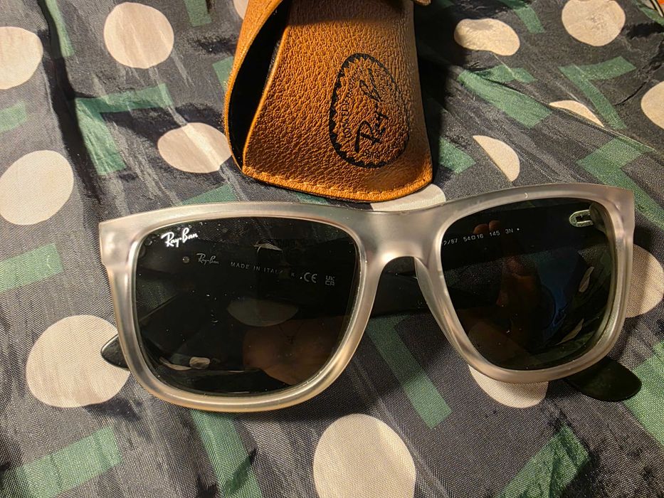 Класически слънчеви очила Ray-Ban