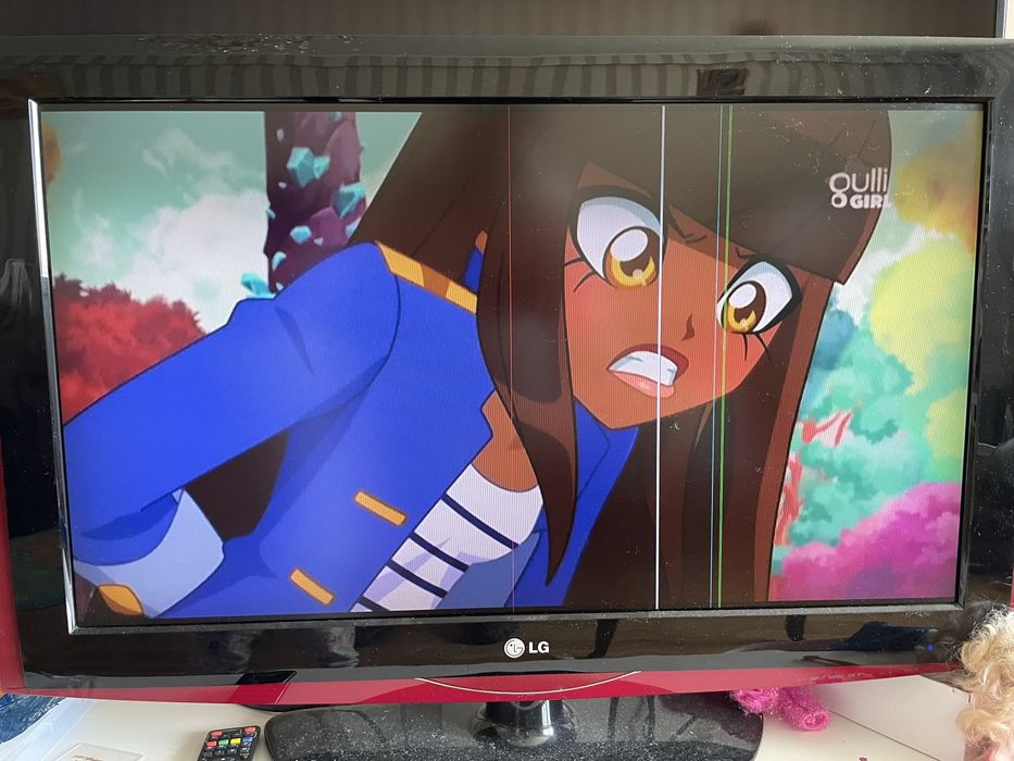 Продаю телевизор диагональ 32 дюйма