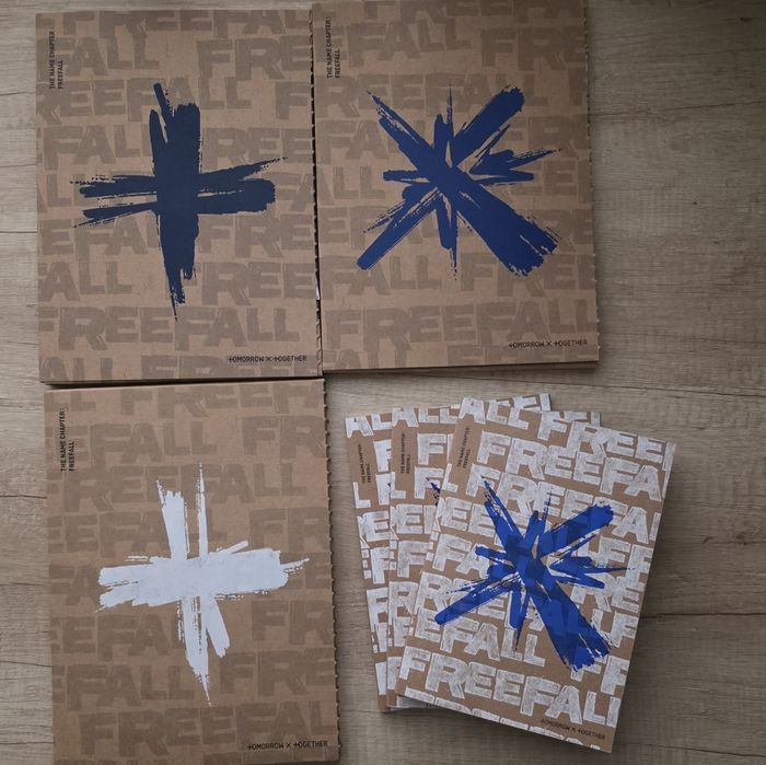 Кпоп албуми TXT, Enhypen, TomorrowXTogether Kpop