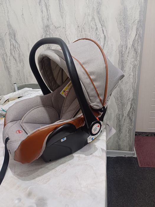 Продаётся фирменный авто люлька