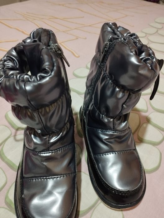 Детско боти и ботуши за момиче Чико,Лупилу