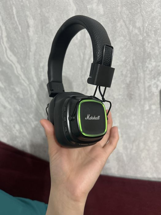 Наушники Marshall