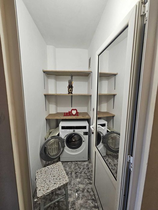De închiriat apartament 2 camere+birou