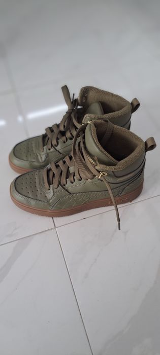 Продавам Сникърси Puma