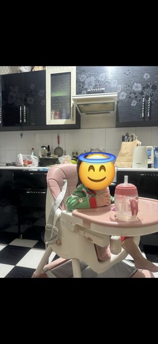 Детский стол для кормление