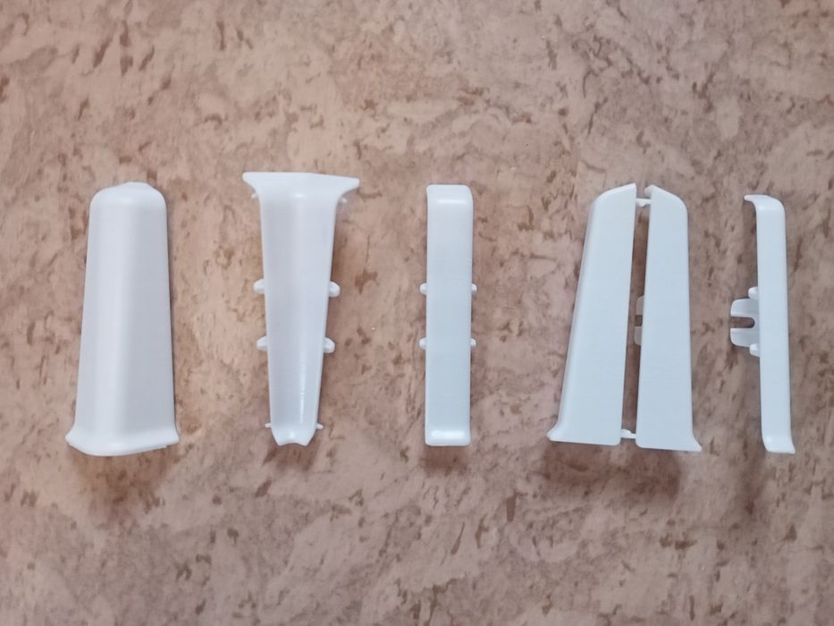 Плинтус напольный