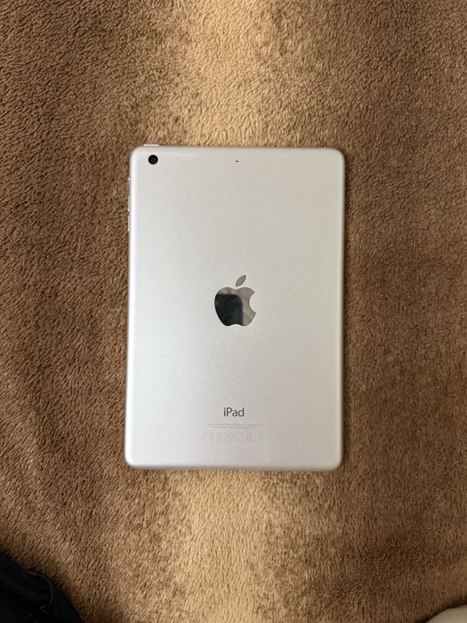 i pad mini 3 на 16гб