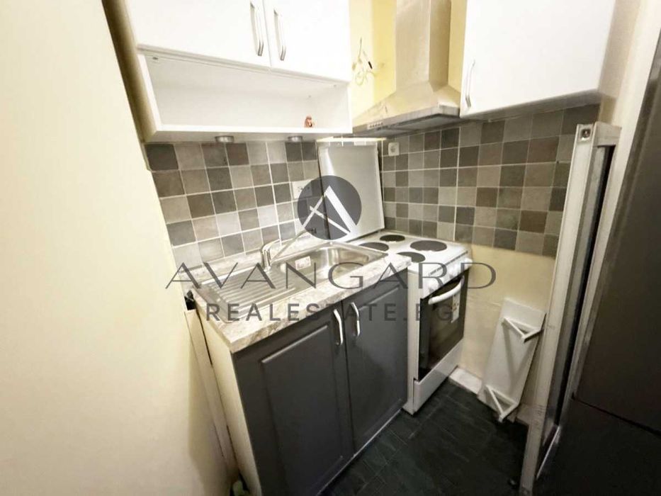 Продава се Двустаен апартамент в Пловдив, Център - 58 кв.м за 1208 €/кв.м - Снимка #3