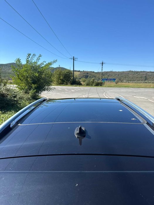 Panoramic / Sticla plafon Volkswagen VW Touareg generatia 2 7P 201