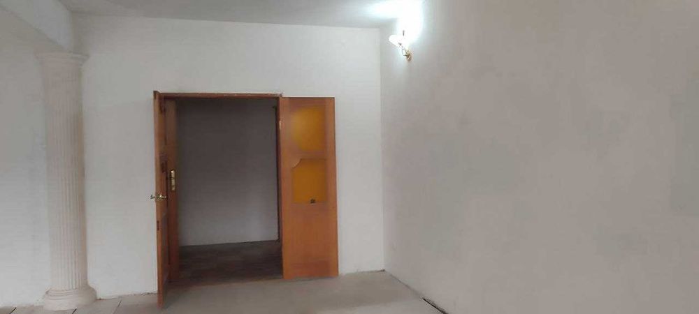 ПРОДАЮ СВОЮ КВАРТИРУ 4/4/5 на м.Карасу 1 (93 кв.м). Ипотека возможна