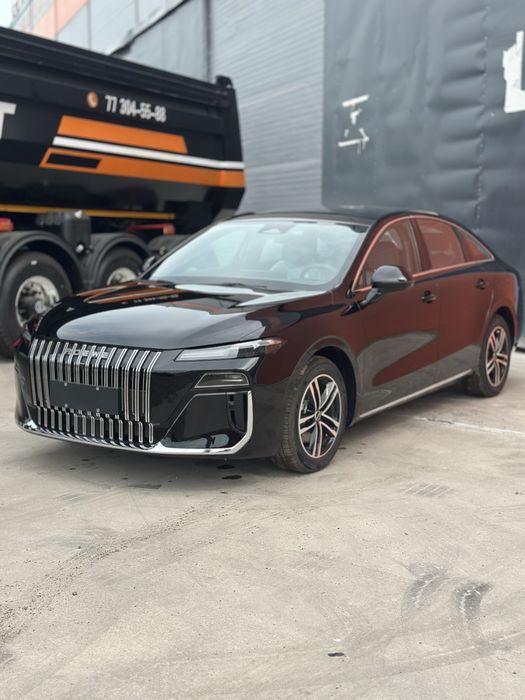 Roewe m7 gibrid