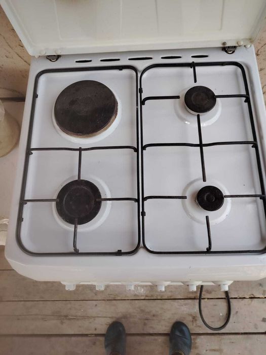 Газовая плита в отличном состоянии