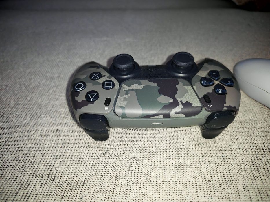 Controler PS 5 . Face drift.