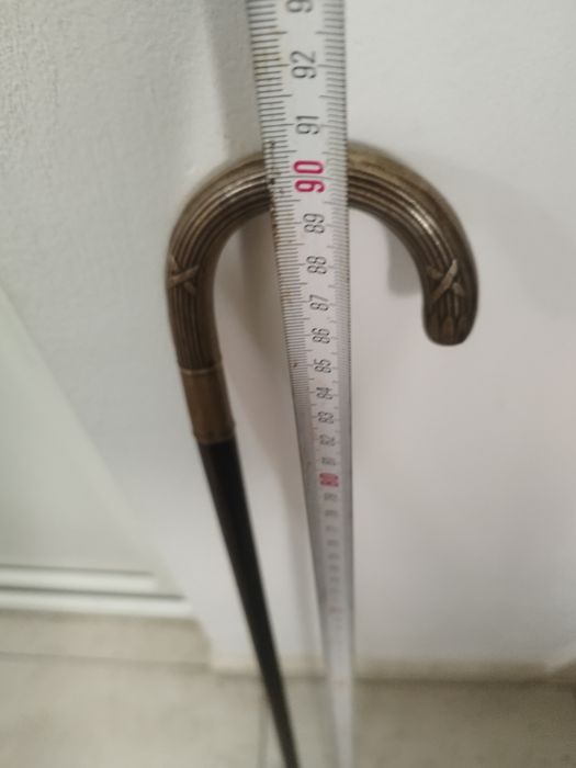 Bastoane cu capul din argint 550€ toate 3