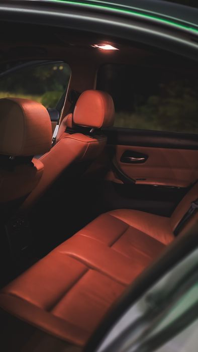BMW E90 335xi LCI