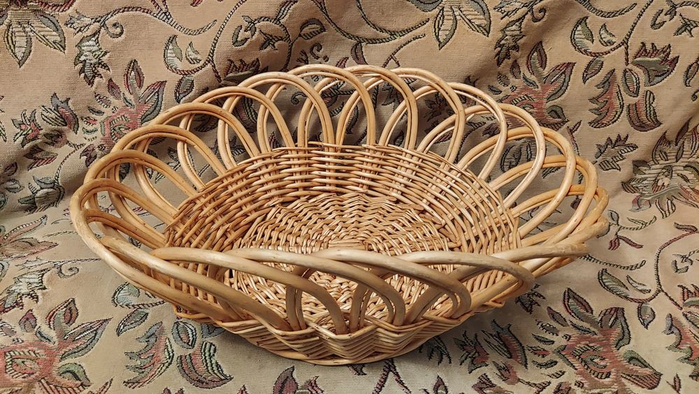 Корзина большая целая