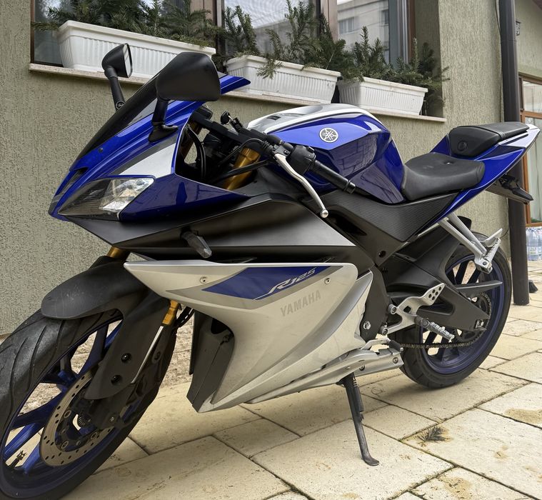Yamaha Yzf R125  2015