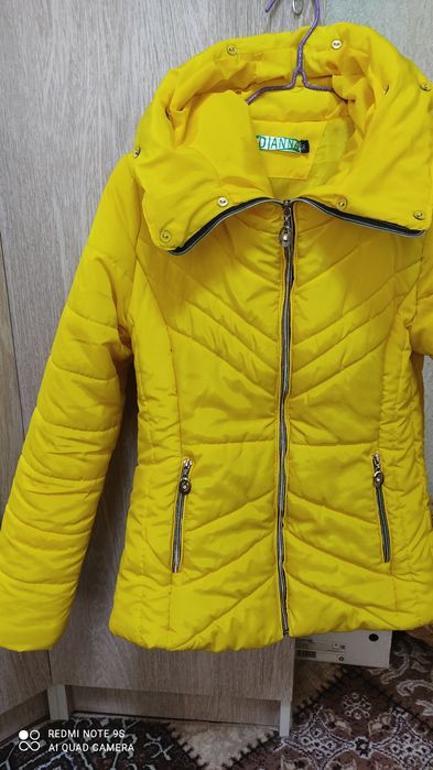 Продаётся куртка