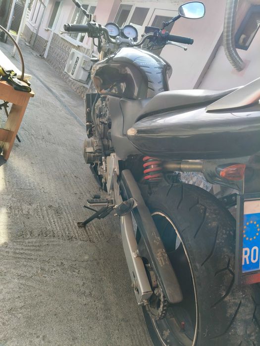 Vând Honda Hornet pc36