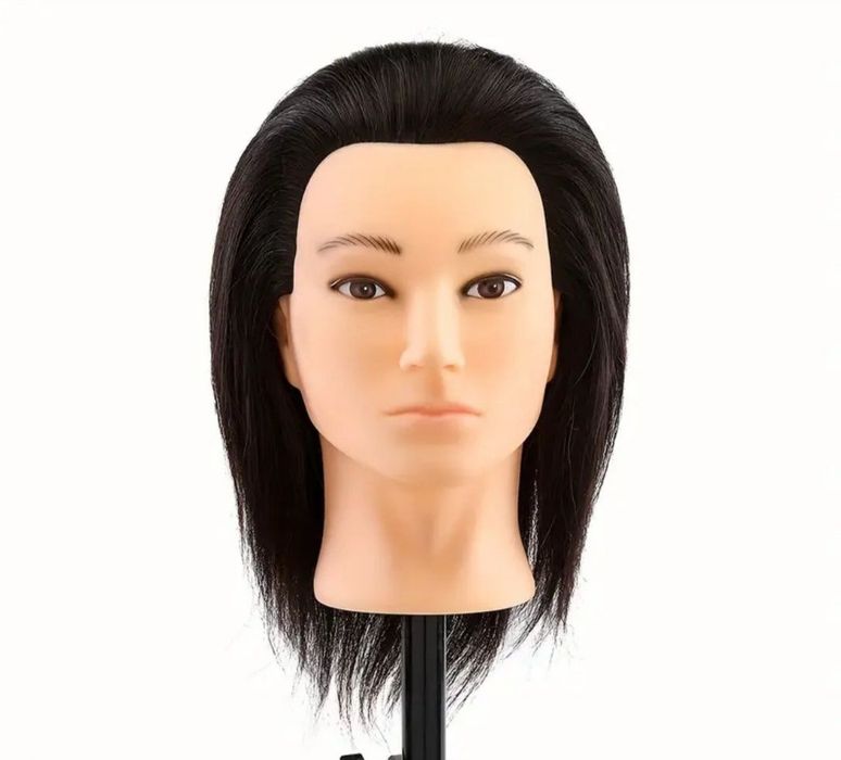 Мъжки тренировъчна глава за прически