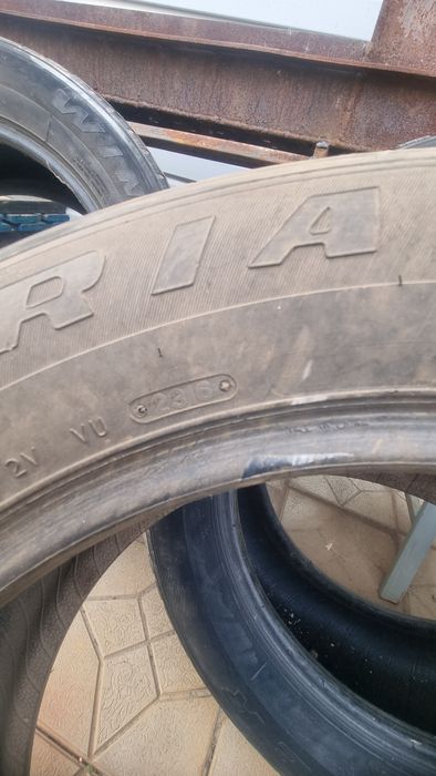 Продам резину на 20
