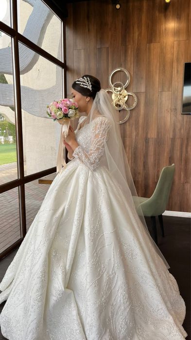 Свадебные платья