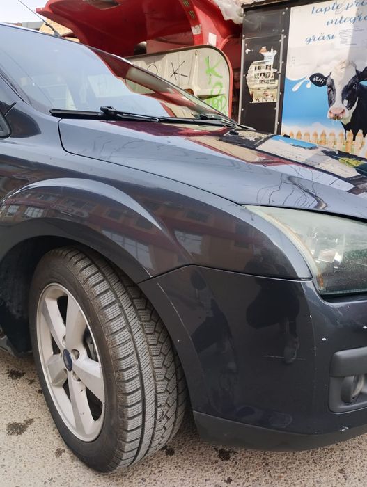 Vând Ford Focus sau schimb cu ceva mai mic ,de preferat automată
