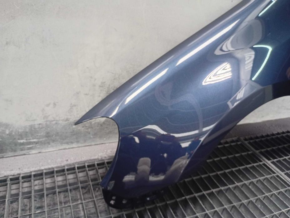 Aripa Fata Stanga VW Golf 6 VI 2008-2013 (LC5F (Albastru))
