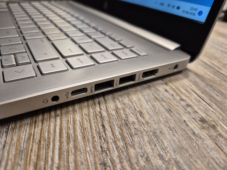 Ноутбук HP Corei3 компактный 14дюйм