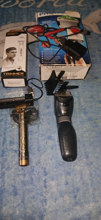 Vând schimb două mașini de tuns