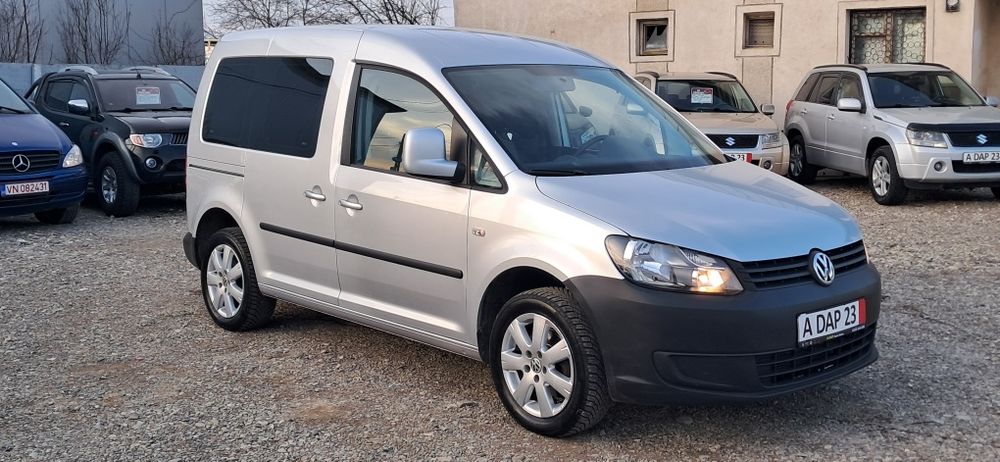 Volkswagen Caddy 1.2 BENZINĂ 105 CP 7 LOCURI 133000 KM an 11.2012