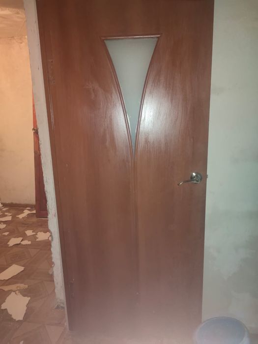 Продам межкомнатные двери