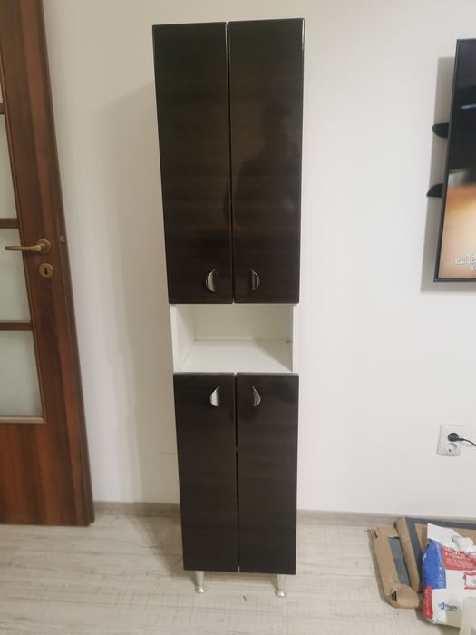 Vand Set mobilier de baie + chiuveta și toaleta